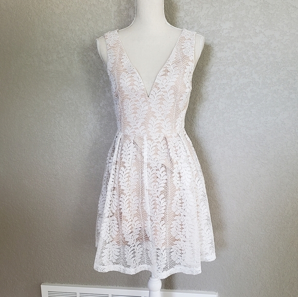 Lulu's All of my Heart white skater dress lace size Small - Picture 4 of 13